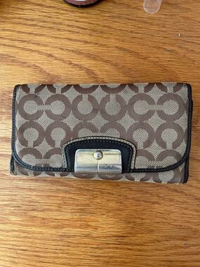 Coach Vintage Leather Canvas Brown and Tan Wallet